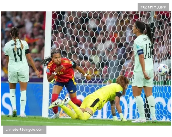 葡杯球队更衣室中场谈话 心理调整影响下半场